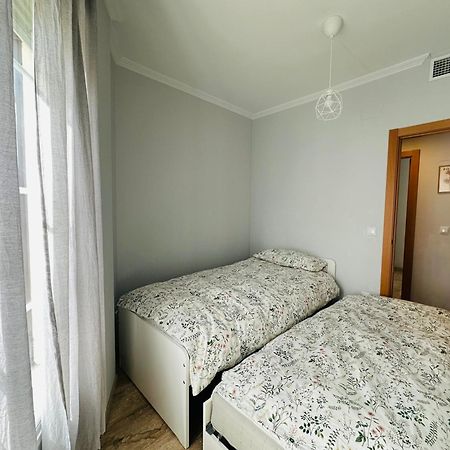 Apartamento Parque Miraflores コルドバ エクステリア 写真